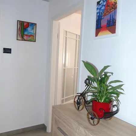Apartman Vale Apartment