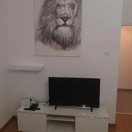 Apartman Vale Apartment *